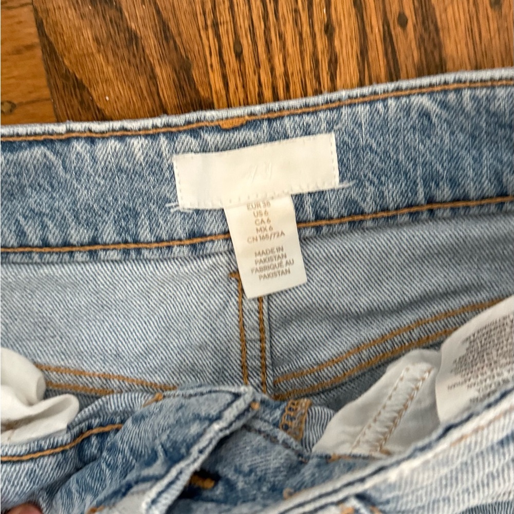 H&M High-Waisted Light Wash Denim Jeans
